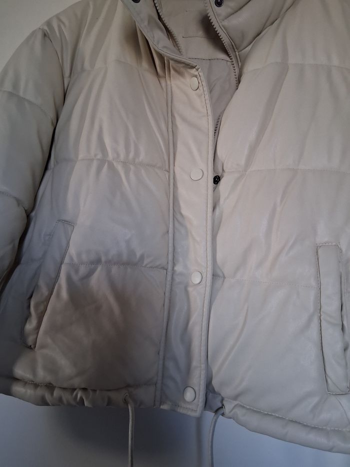 Blouson court matelassé  beige " t- L" jennyfer - photo numéro 2