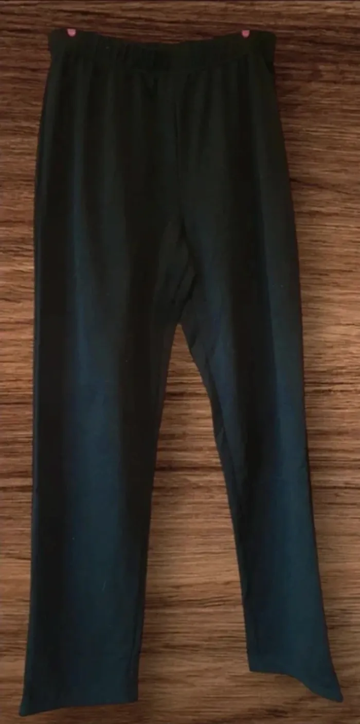 🖤 Pantalon jogging noir basique - Taille S 🖤