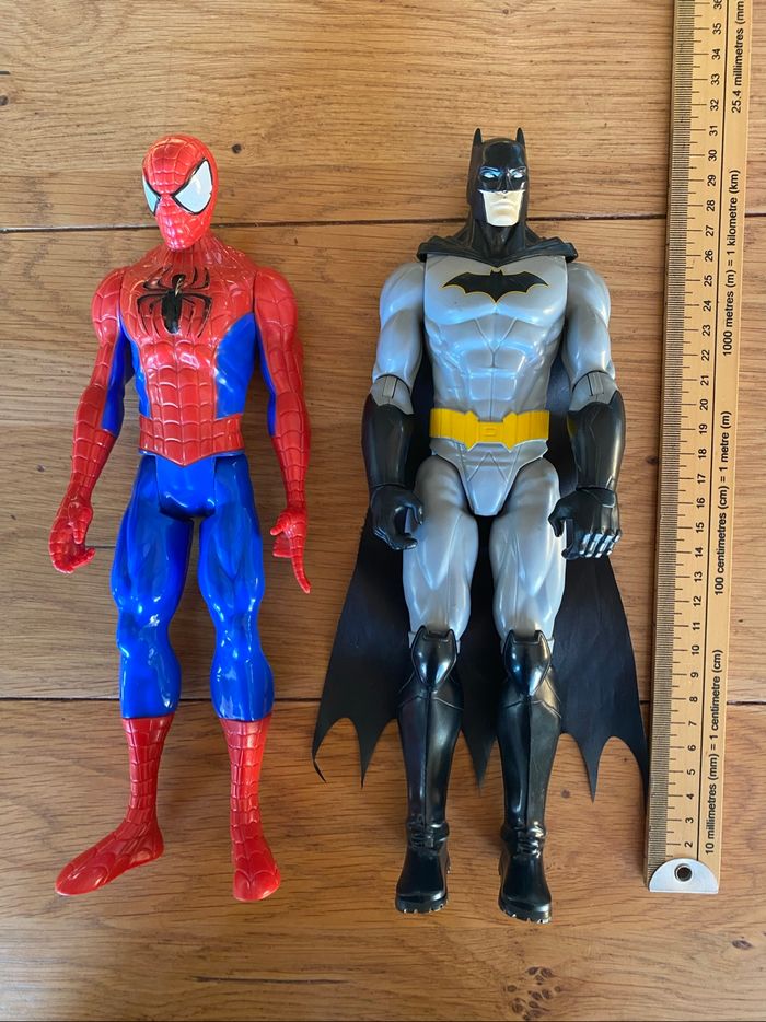 Figurine Spiderman et Batman 30 cm
