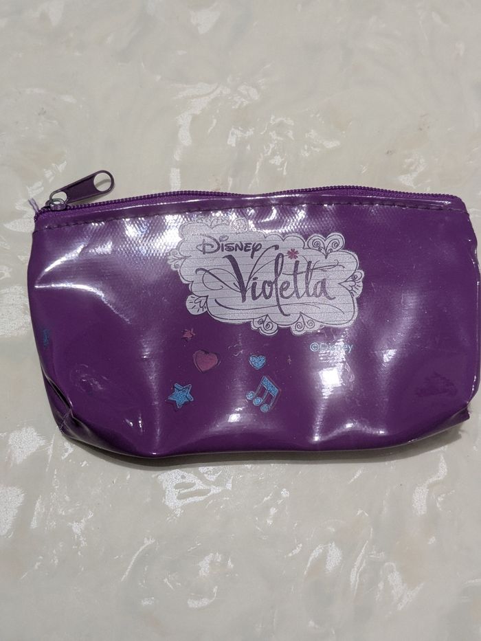 Joli porte monnaie Violetta Disney violet. - photo numéro 3