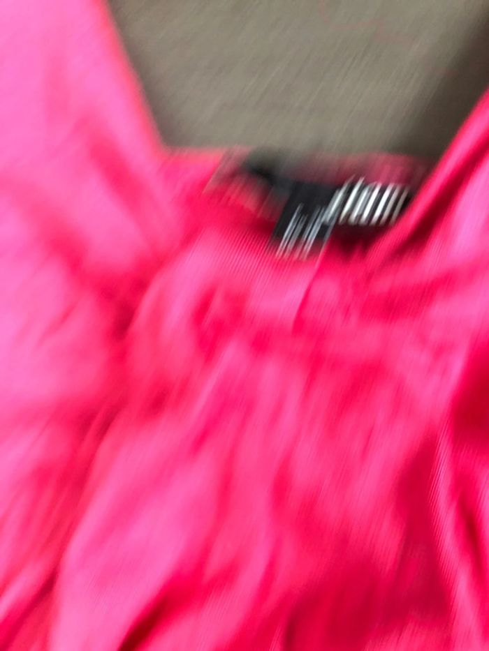 Robe d’été boule Etam taille 36 rose fuchsia - photo numéro 3