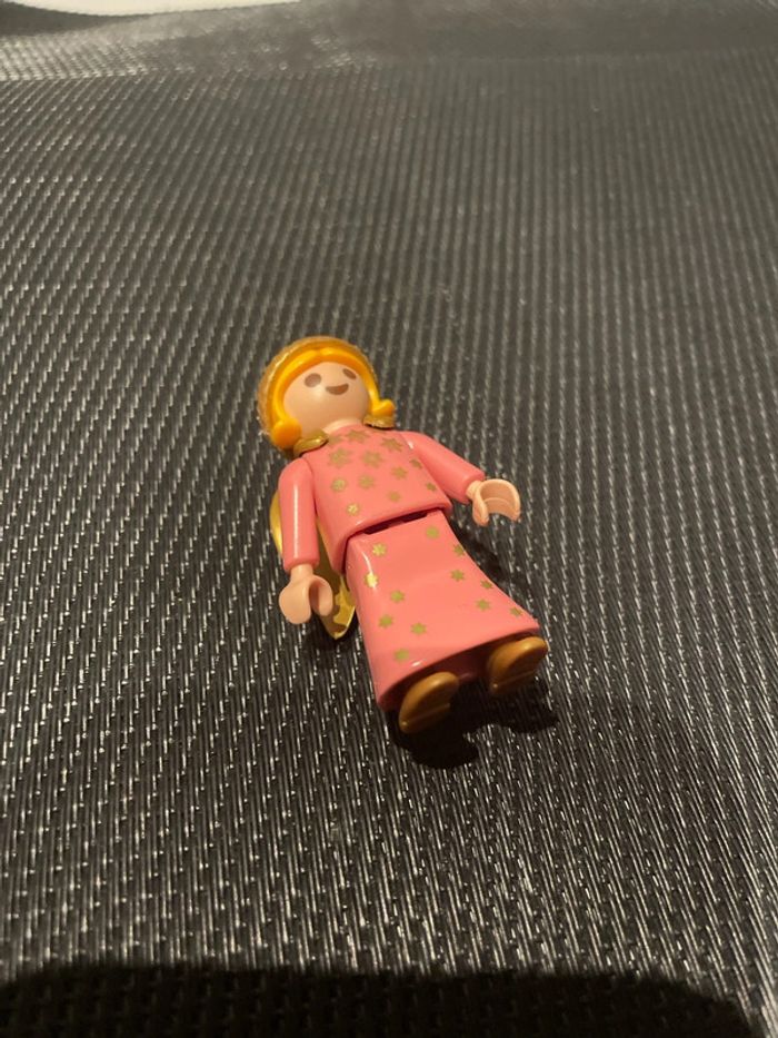 Playmobil figurine fille ange ailes et couronne dorées robe rose motifs étoiles enfant ado - photo numéro 6