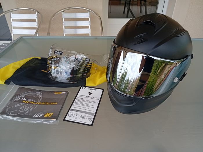 Casque Moto Scorpion - Taille L