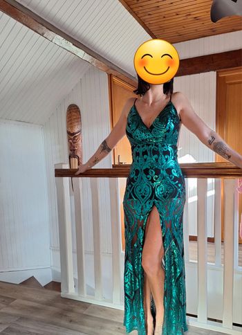 Magnifique robe soirée sequin transparente