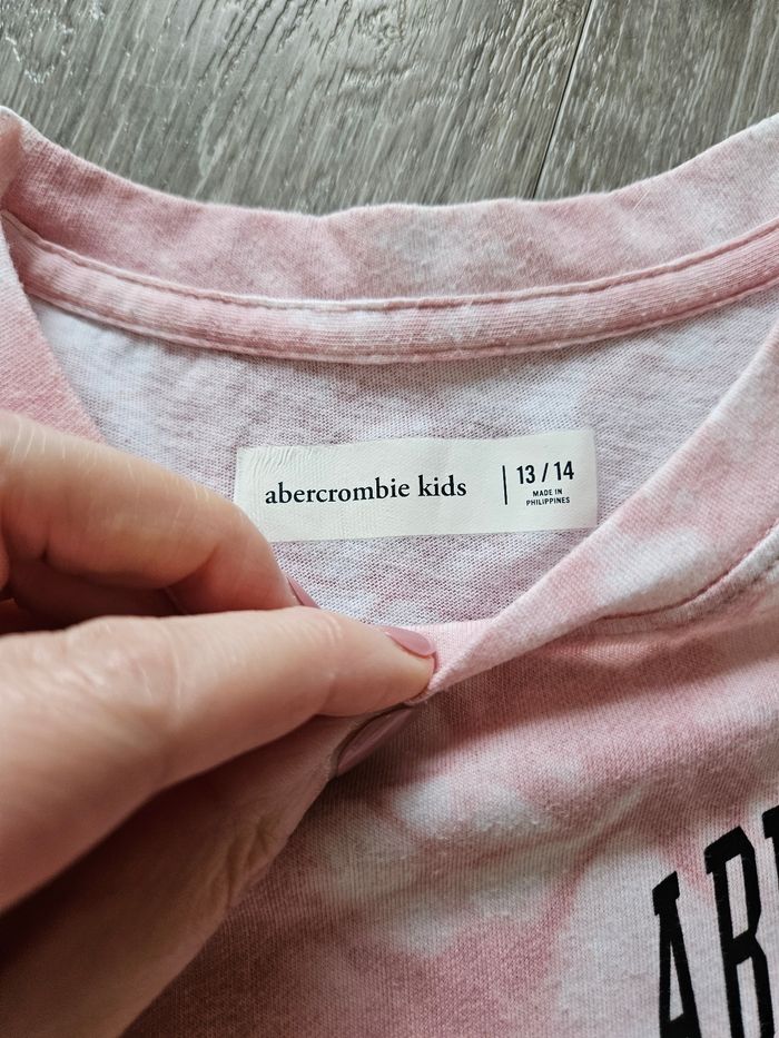 T-shirt fille Abercrombie 13/14 ans - photo numéro 3
