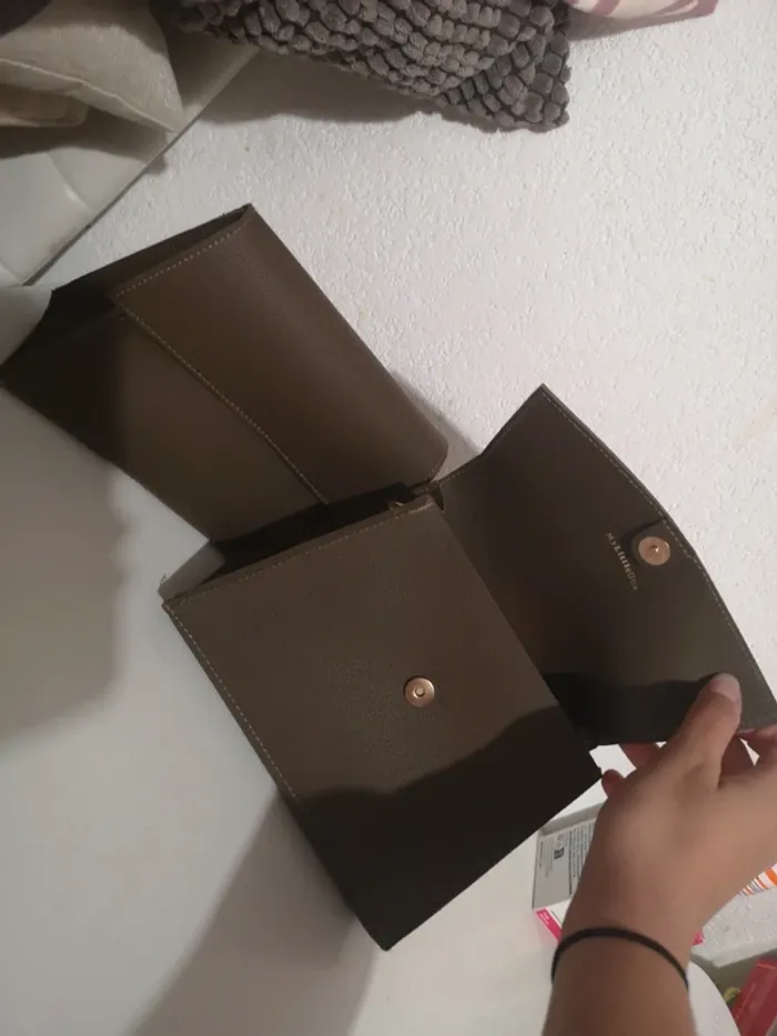 Lot de 2 jolies pochettes