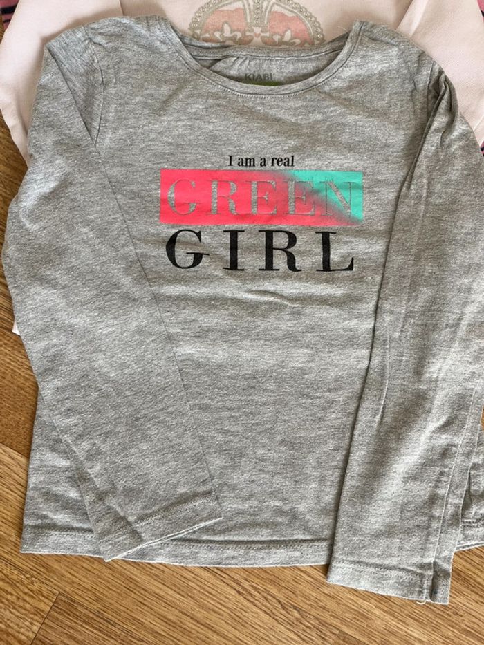 T-shirts Kiabi, C&A, H&M taille 110 / 5 ans. - photo numéro 3