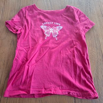 🌸 T-shirt rose "Lovely Life" avec papillon
