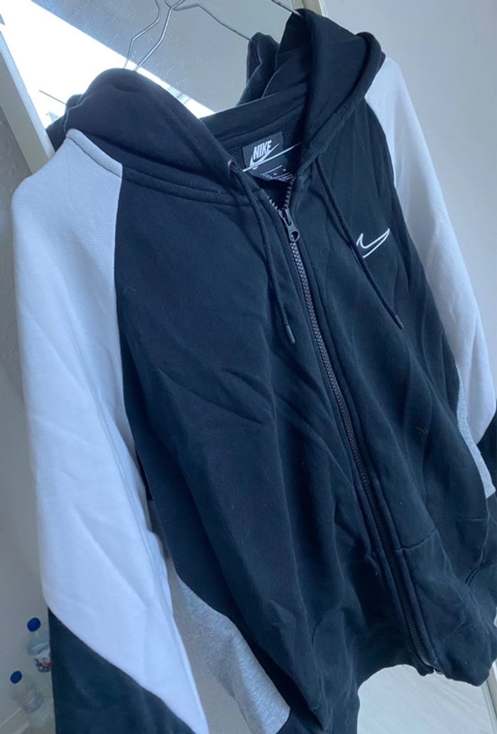 Superbe Gilet Nike femme Oversize - photo numéro 2