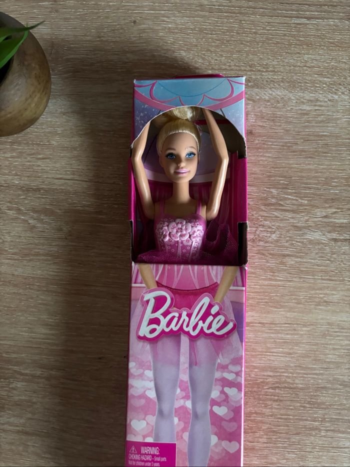 Poupée barbie ballerine tutu rose mattel neuf - photo numéro 2