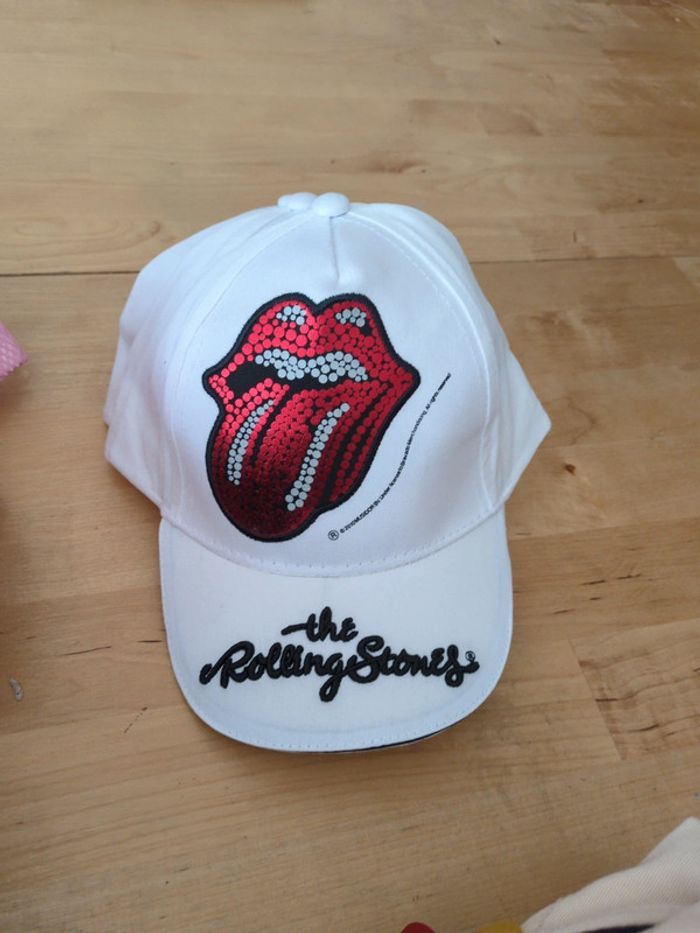 Lot de 43 casquettes enfants licence - photo numéro 8