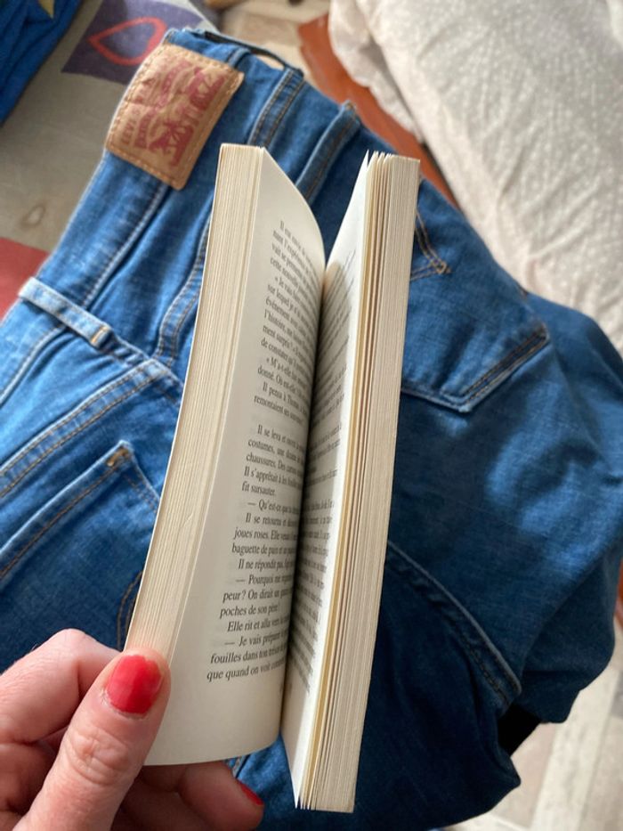 Livre - photo numéro 4