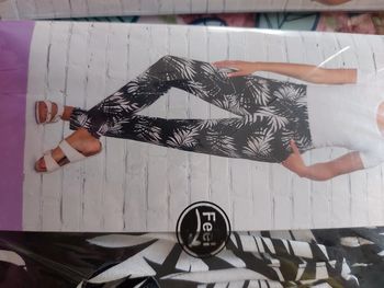 Pantalon souple neuf