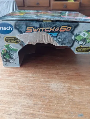 VTech, Switch and go dinos, Dinosaure Sonore Drex le t-rex, jouet 2 en 1 Transformable en 4x4