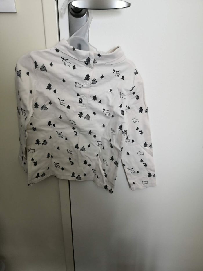 Sous-pull à col montant à motif (Beige, animaux, chalets & sapins) 18 mois (86 cm) Kiabi - photo numéro 2