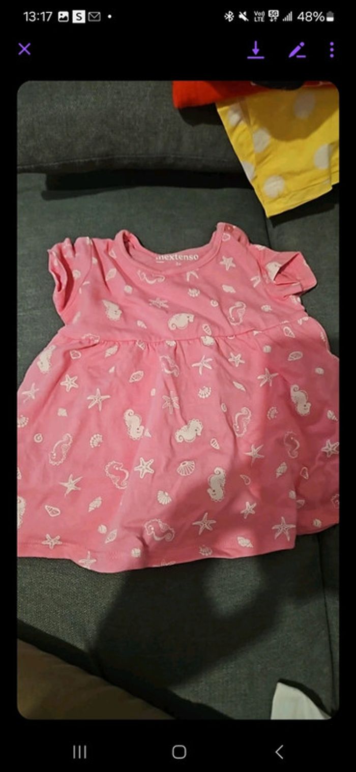 Deux robes courtes