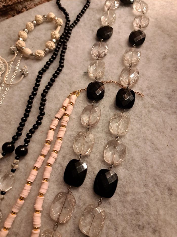 Lot de bijoux multicolore noir blanc - photo numéro 12