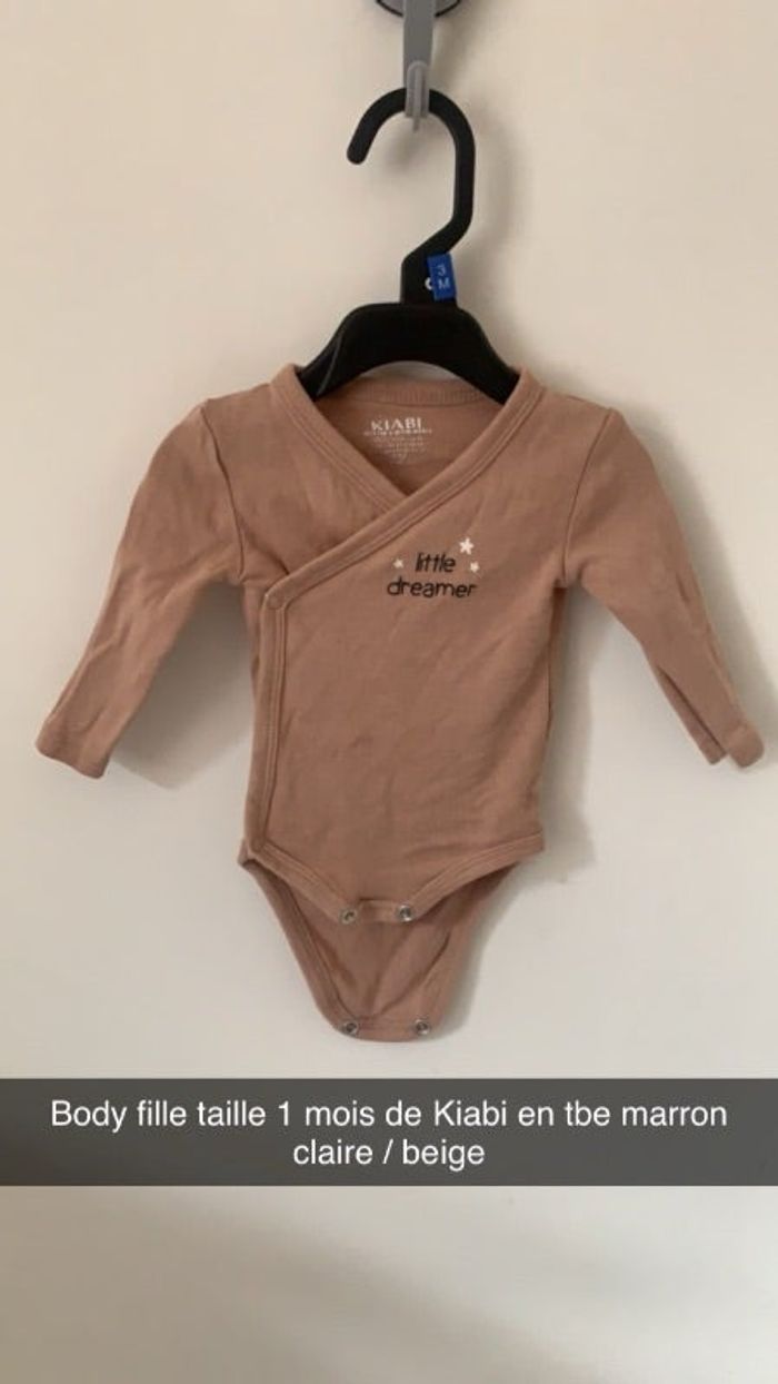 Body fille taille 1 mois
