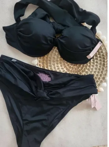 Maillot  de  bain  Victoria's  secret  Taille M Neuf  avec  etiquette