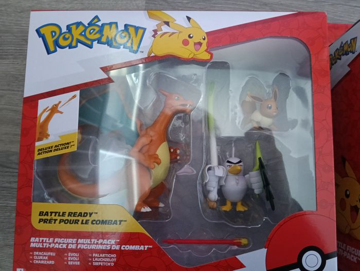 Lot coffrets figurines Pokémon - photo numéro 3