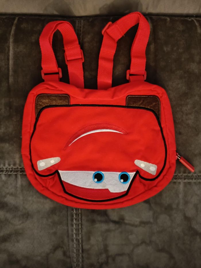 Sac à dos Cars rouge brettèles réglables