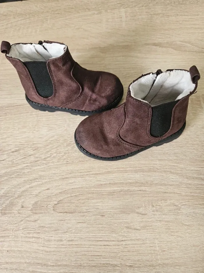 Petites bottes taille 20/21 H&M - photo numéro 3