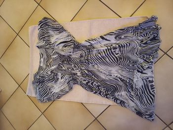 Robe d’été légère noire & blanche MIA Collection – Taille M