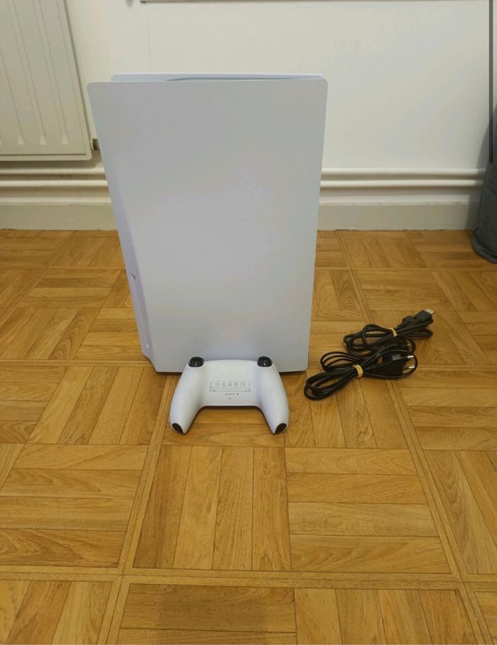 Sony PS5 Blu-Ray Edition Console - Blanc - photo numéro 4