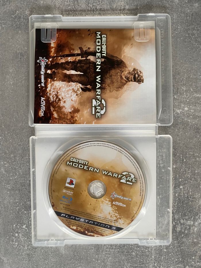 Jeu pour Sony PS3, Call of duty modern warfare 2 en français. - photo numéro 2
