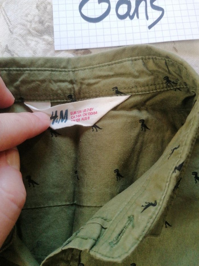 Chemise kaki dinosaure 8 ans h&m - photo numéro 2