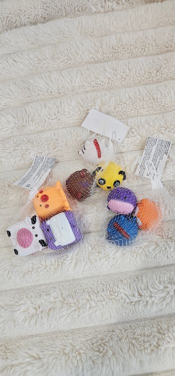 Lotbde 9 jouets de bain Neufs