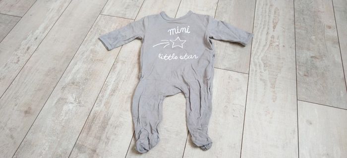Lot de 2 pyjamas gris/marron T3M - photo numéro 2