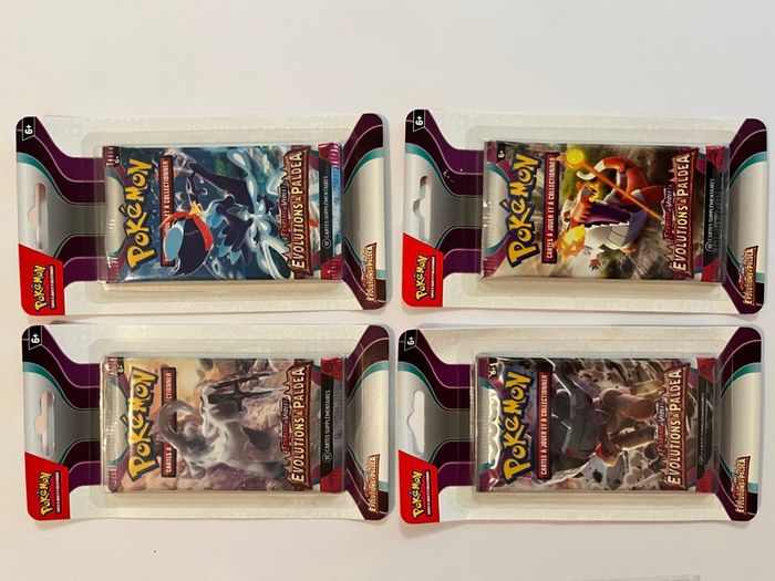 Lot boosters et portfolio Pokémon évolution à Paldea - photo numéro 2