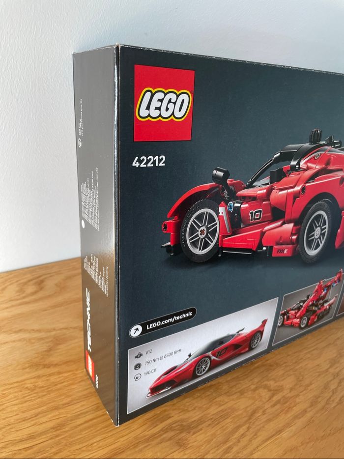 Lego Technic 42212 Ferrari FXX K - photo numéro 5