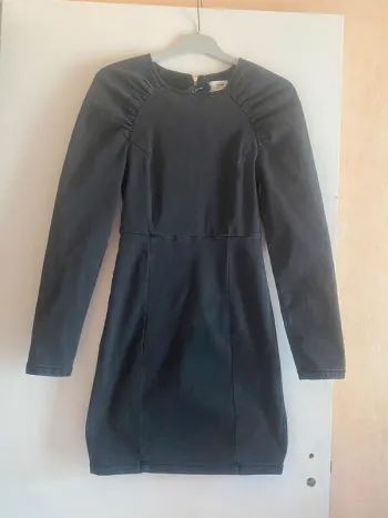 Robe en jean noire grise à fermeture