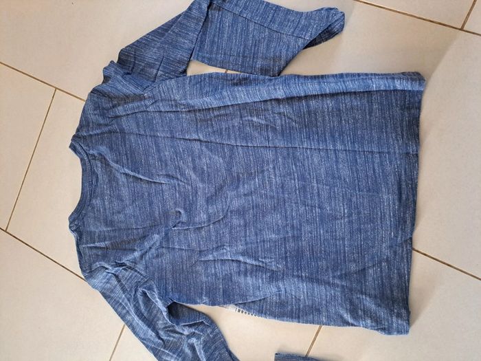 T-shirt 11/12 ans - photo numéro 2