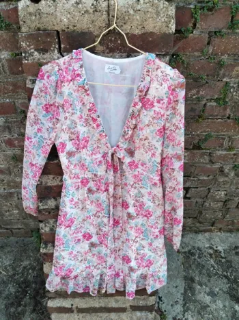 Robe fleurie manches longues