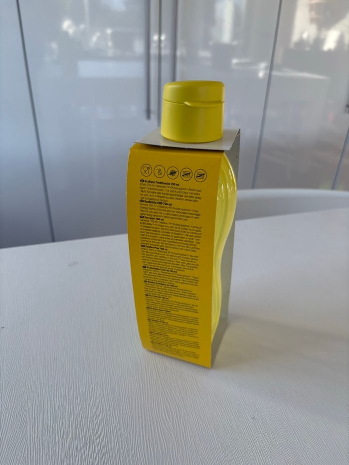 Gourde Tupperware - photo numéro 6