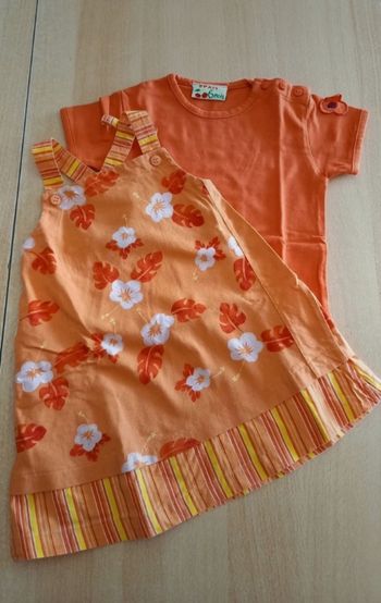 Ensemble robe et tee-shirt