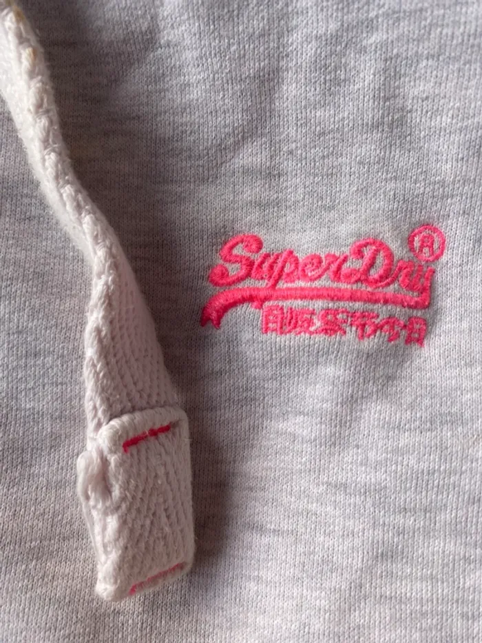 Sweat original  à capuche superdry XS Idéal 36! - photo numéro 7