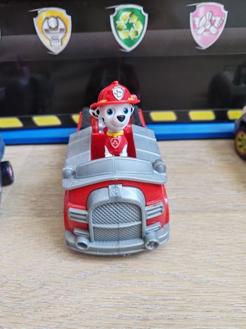 Pat patrouille, Marcus et son véhicule.