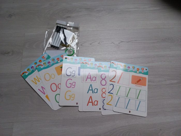 Fiches d'écriture plastifiées chiffres et lettres neuf