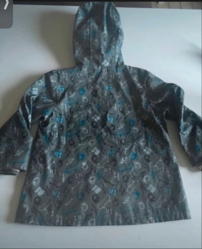 Manteau imperméable garçon TRÈS BON ÉTAT taille 5 ans couleur gris - photo numéro 8