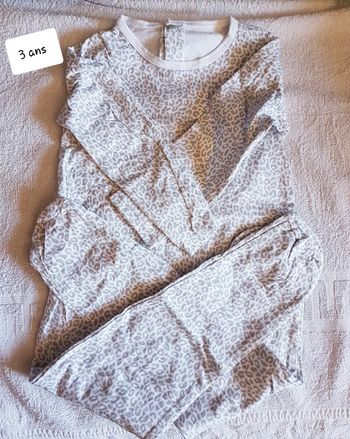 Pyjama auchan 3 ans