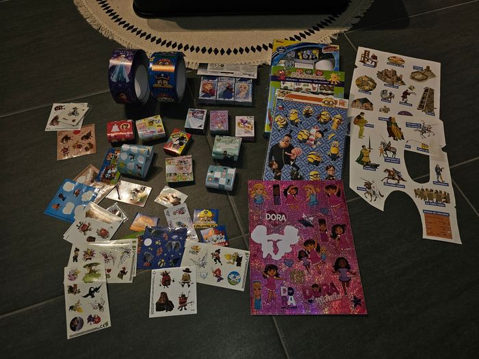 Lots stickers enfants