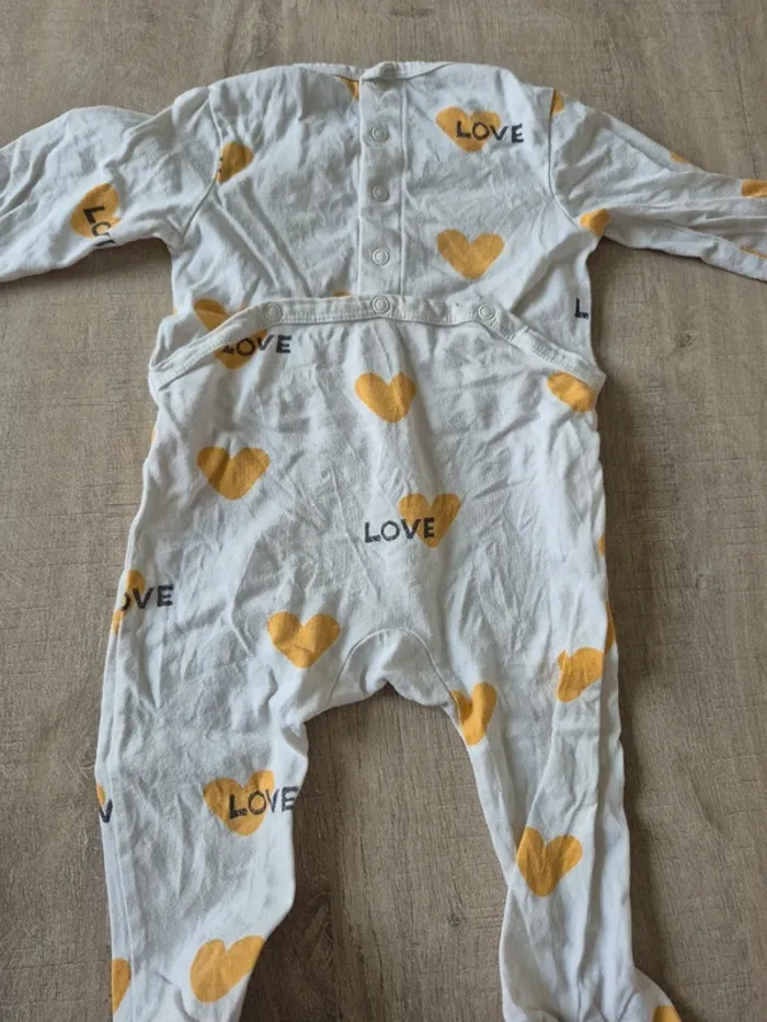 Pyjama cœur jaune - photo numéro 3