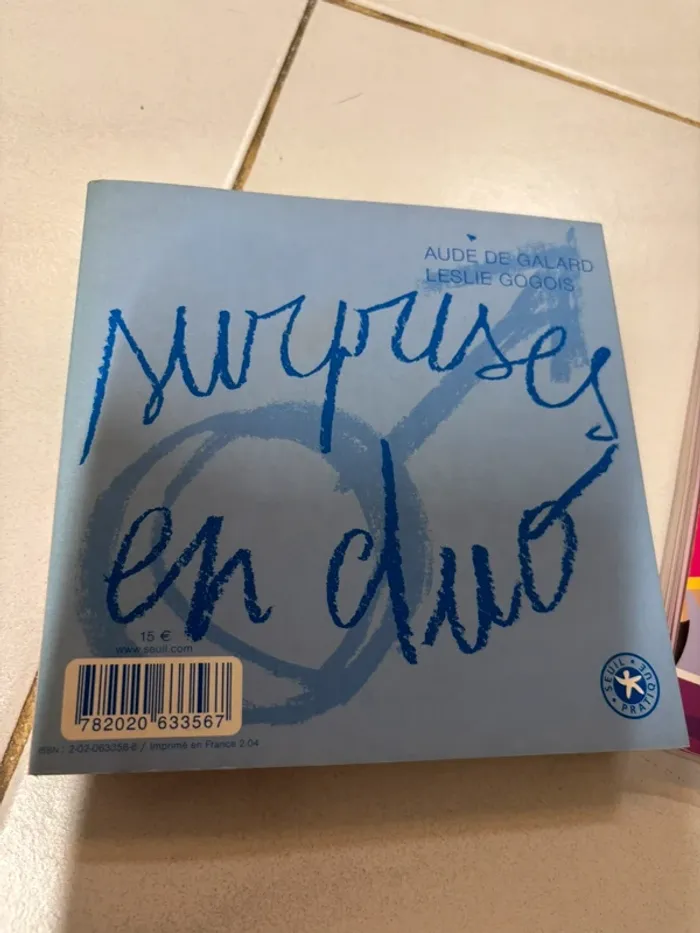 Lot livres surprise en duo et 111 scénarios pour annoncer une grossesse - photo numéro 4