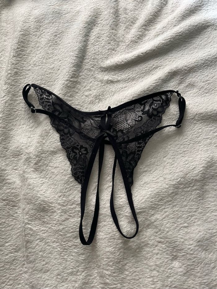 Sublime string fendu