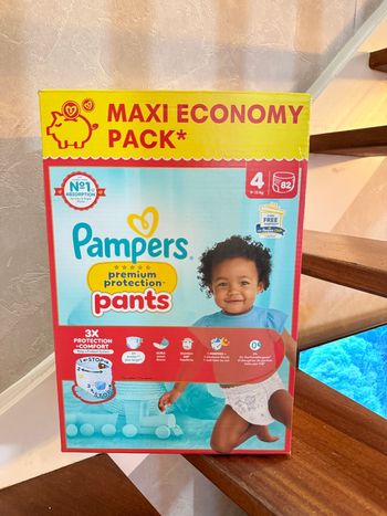 Pampers pants taille 4