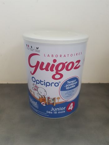 GUIGOZ optipro lait en poudre 4ème âge junior dès 18 mois  neuve